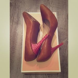 Candela tan heels with pink heel